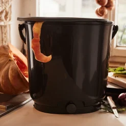 Clearance Waschbär Bokashi-Küchenkomposter-Set, schwarz.