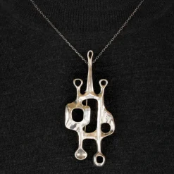 Discount Waschbär Brosche »Filigrane Abstraktion«.