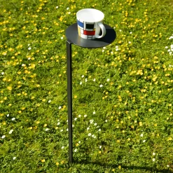 Hot Waschbär Gartentisch zum In-die-Erde-stecken.