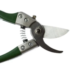 Outlet Waschbär Profi-Gartenschere.