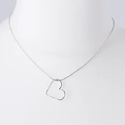 Hot Waschbär Silberkette mit Herz-Anhänger.